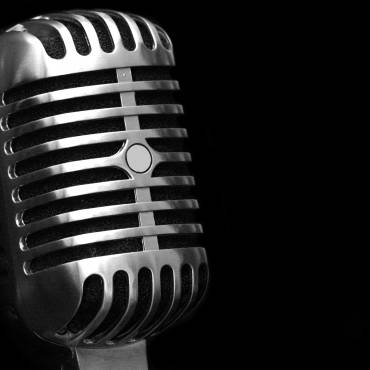 microphones_istock_mic_microphone_desktop_2595x2000_hd-wallpaper-145936.jpg